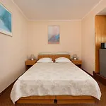Comfortable Studio, Breakfast Included 公寓