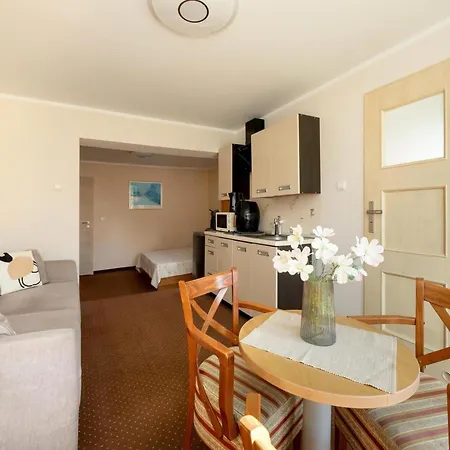 Comfortable Studio, Breakfast Included *