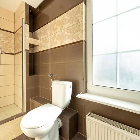 Comfortable Studio, Breakfast Included * 里沃