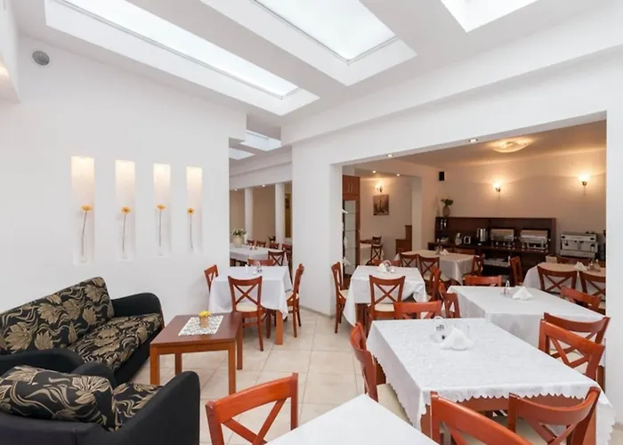 Appartamento Comfortable Studio, Breakfast Included